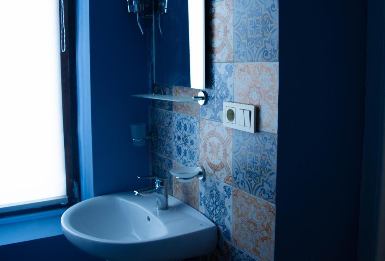 Sunflower Hotel Tbilisi ภายนอก รูปภาพ